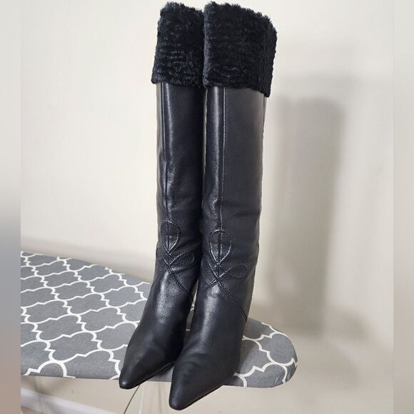 Arturo Chiang  - Picture 7 of 13